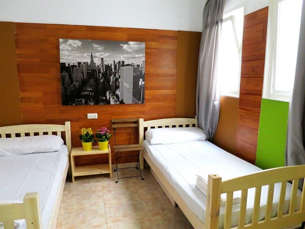 HIP HOSTEL4
