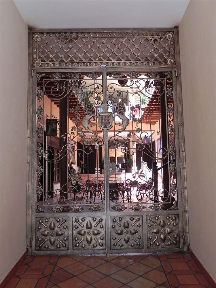 Hotel Vieja Mansion0