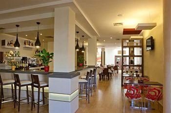 Hotel Quino0
