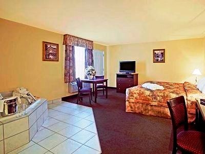 Econo Lodge0