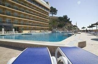 Apartamentos Cala Vinas1
