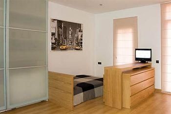 Feelathome Bonavista Apartment3