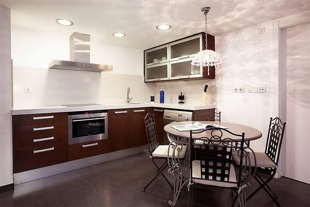 Bas Apartments Gracia0