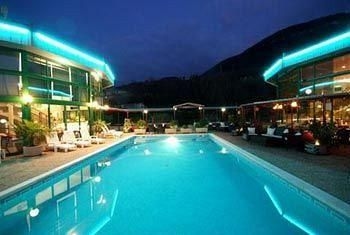 Millau Hotel Club3