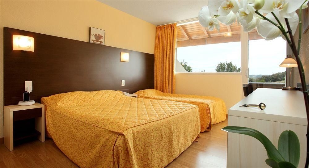 Hotel Le Clos Roussillon3
