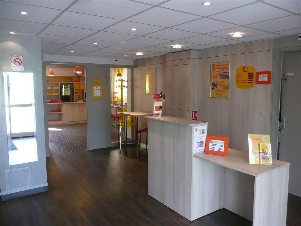 P'tit Dej-HOTEL Chartres3
