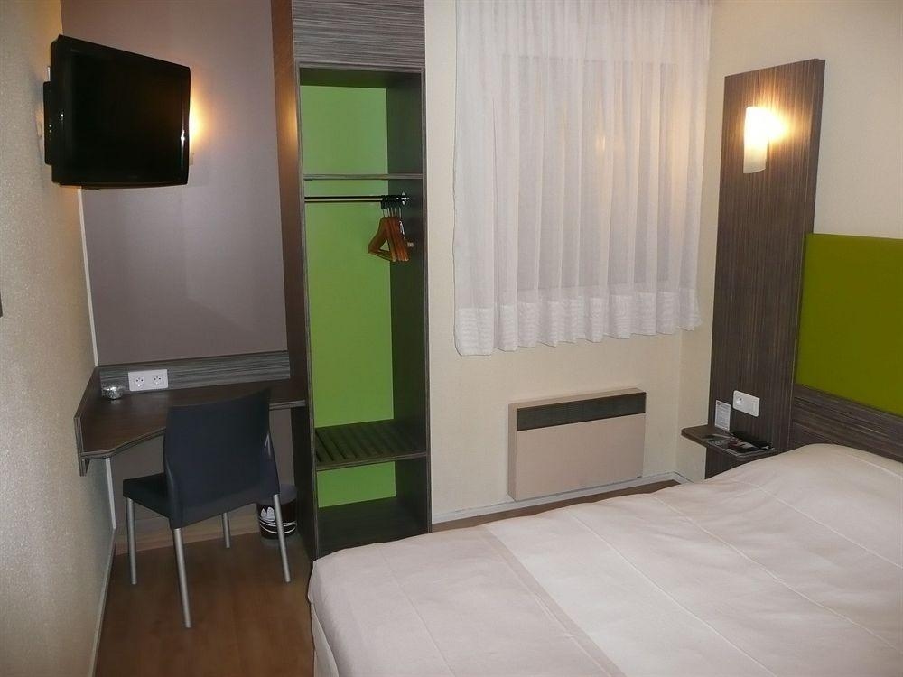 P'tit Dej-HOTEL Chartres0