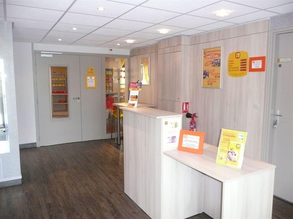 P'tit Dej-HOTEL Chartres4