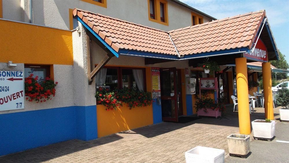 NB Hotel Restaurant Moulins3