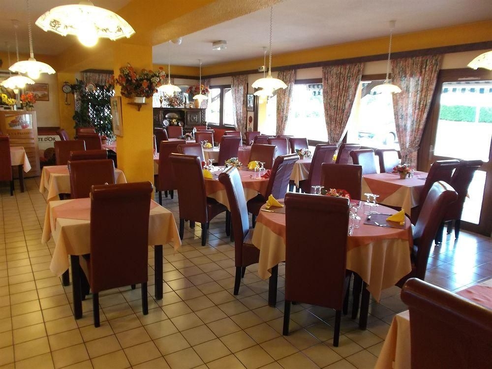 NB Hotel Restaurant Moulins1