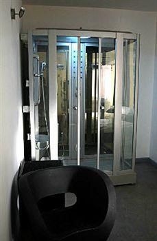 Hotel M1