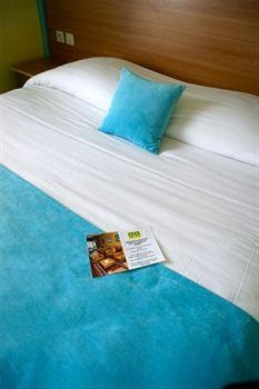 Rex Hotel0