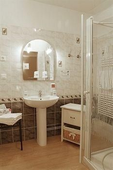 Hotel Le Bayeux3