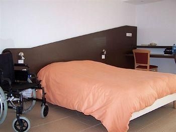 Hotel Le Richevaux3