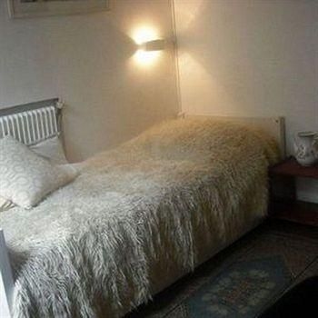 Bed & Breakfast Place De Vosges 33
