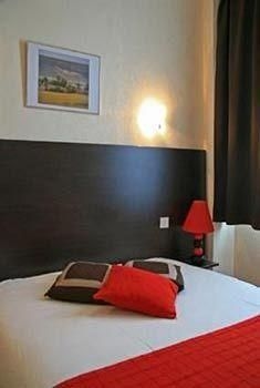 Hotel La Perriere2