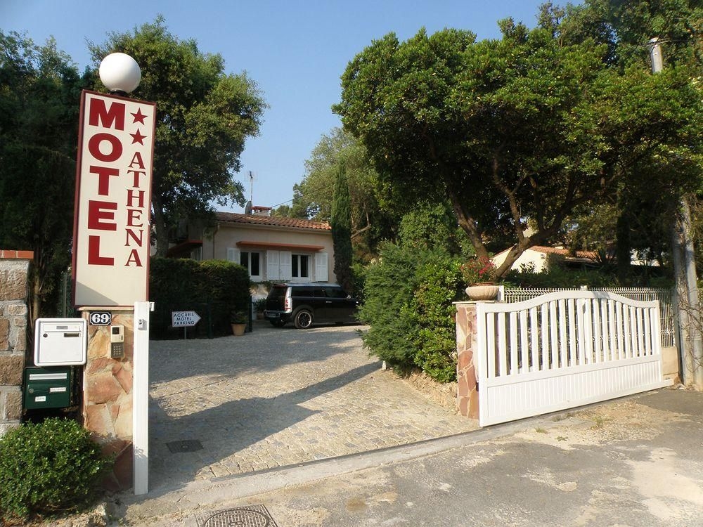 Athena Motel2