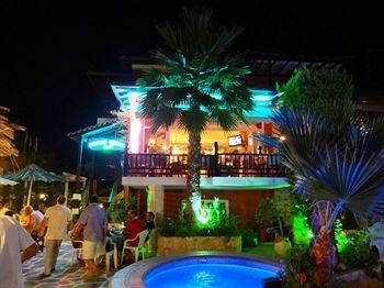 Hotel Aeollos0