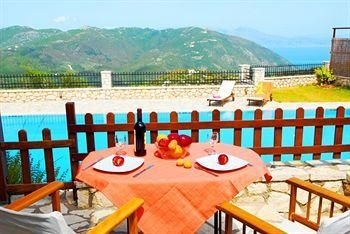 Lefkada Villas1