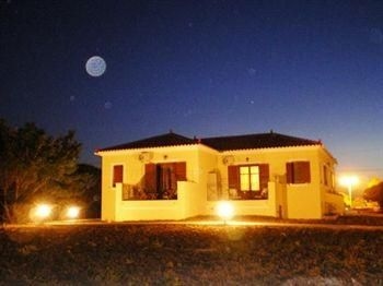 Gaea Gardens Studios and Villas3