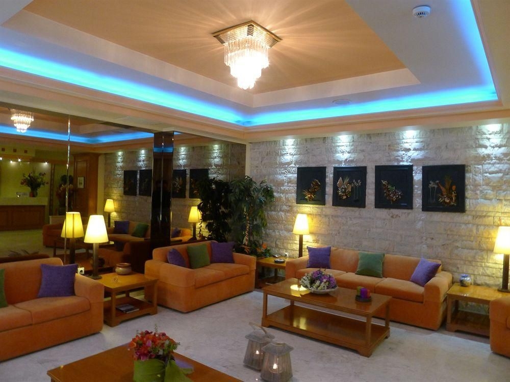 Victory Inn2
