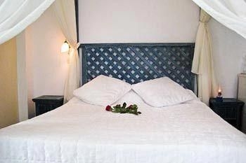 Sofia Hotel Santorini0