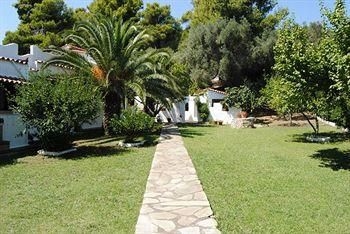 Paraschos Studios3