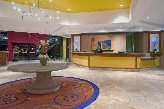Crowne Plaza Phoenix1