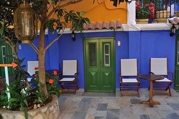 Symi Garden Studios1