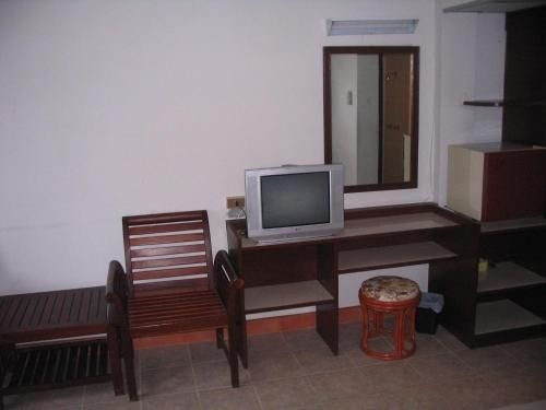 Nora Bukit Hotel1
