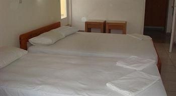 Kokkinakis Apartments3