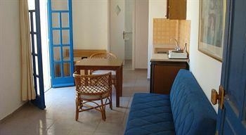 Kokkinakis Apartments1