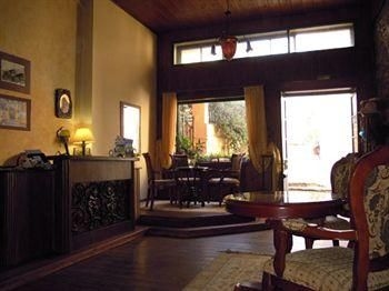 Atheaton Traditional Guesthouse3
