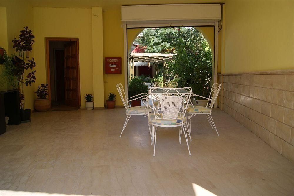 Zante Studios4