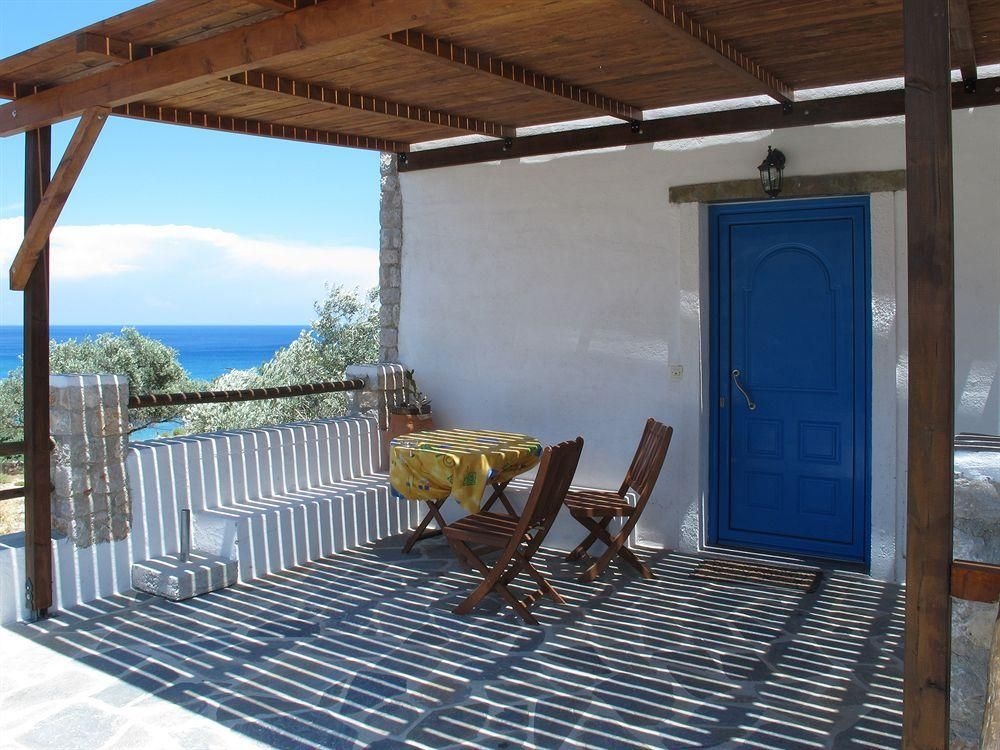 Agnanti Beach Studios0