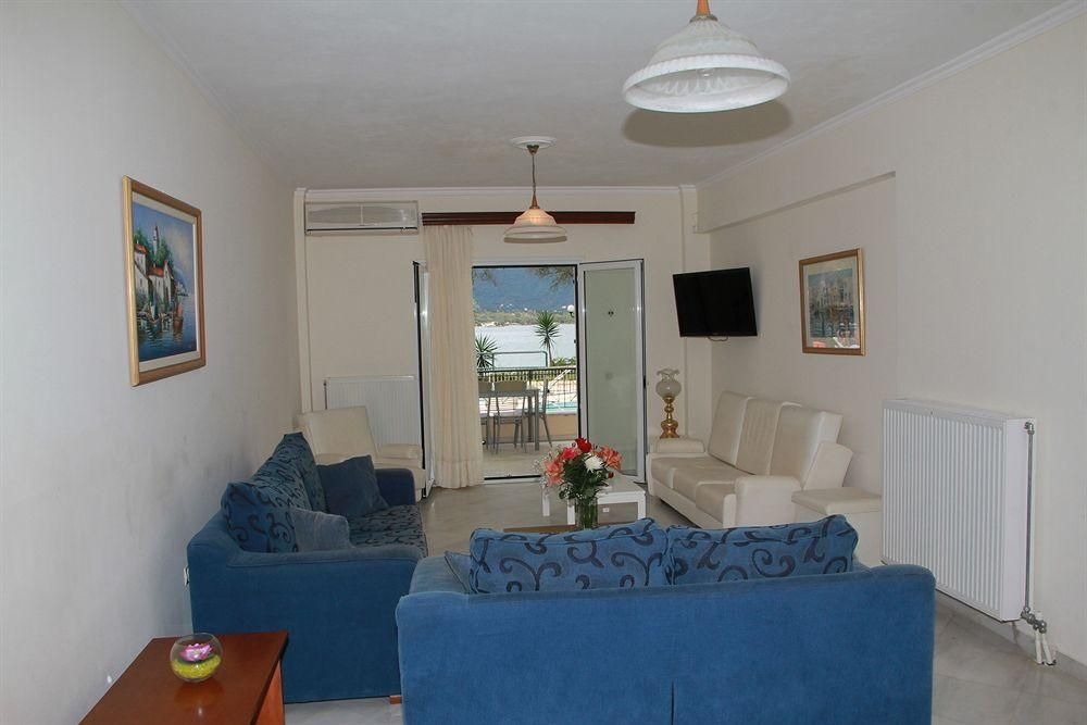 St Nicholas Beach Apartments2