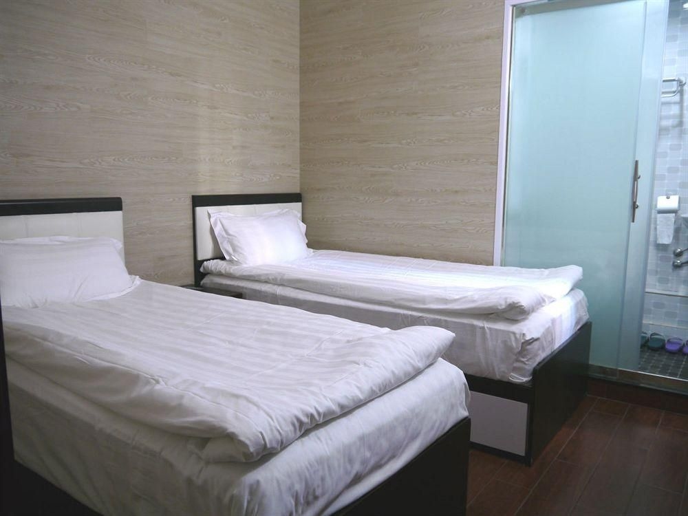 Hong Kong Motel4