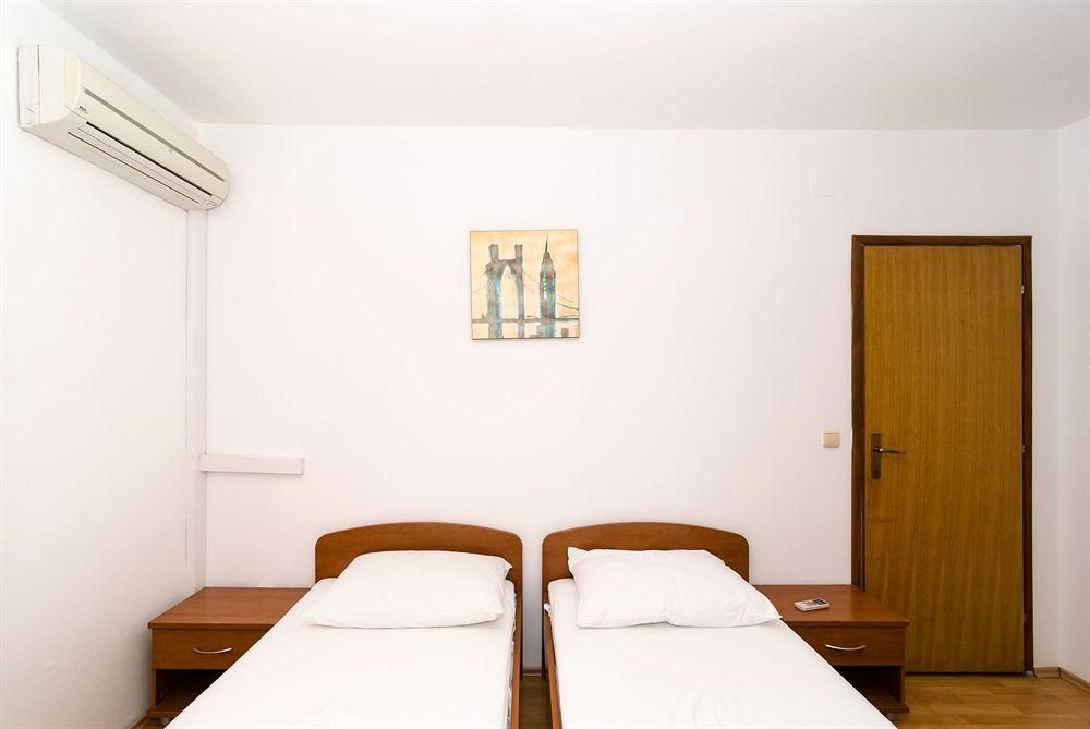 Burum Accommodation2