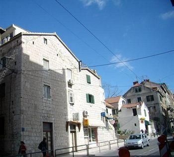 Rooms Damira Split3