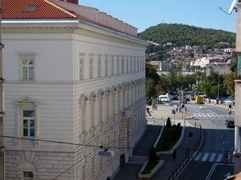 Rooms Damira Split1