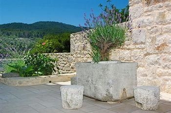 Villa Telenta2
