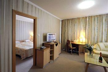Hunguest Hotel Damona1