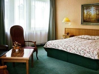 Burg Hotel1