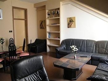 Zrinyi Guesthouse2