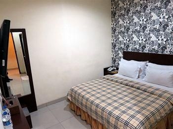 Vindhika Hotel1
