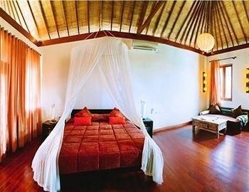 โรงแรมอีคอสเฟรา จังกู (Ecosfera Hotel Canggu)0