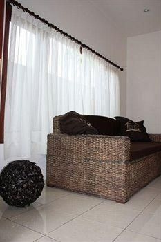 Rumah Kalua Villa4