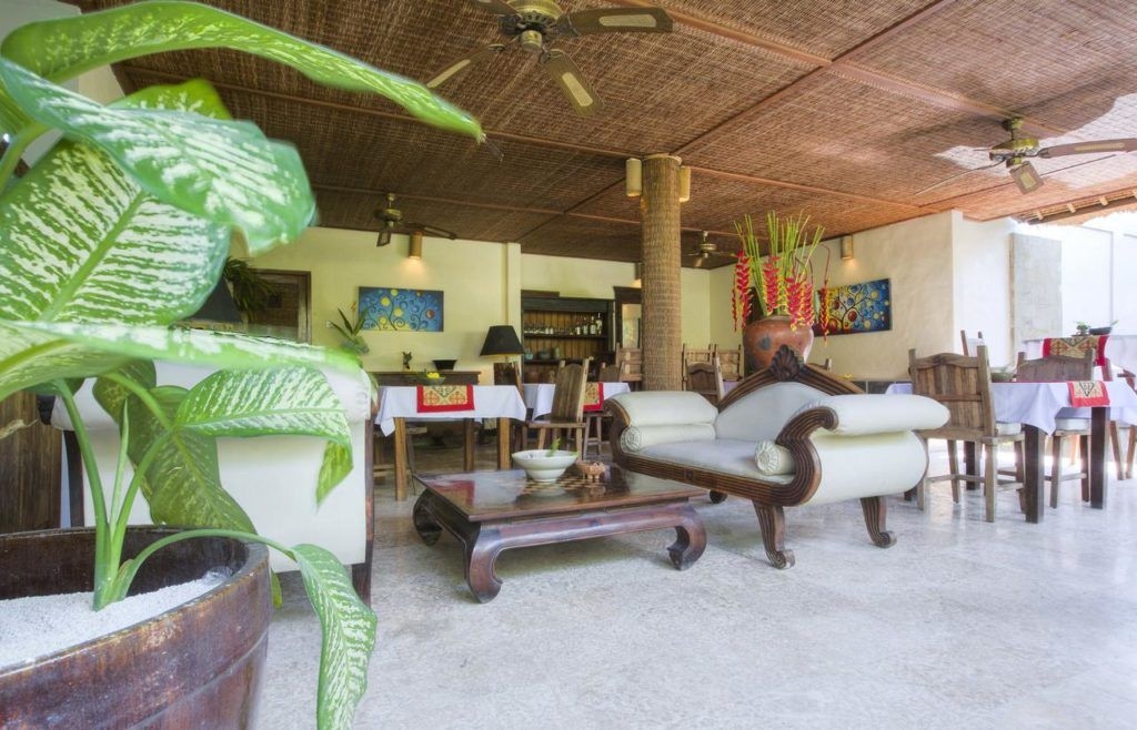 Royal Villa Jepun1