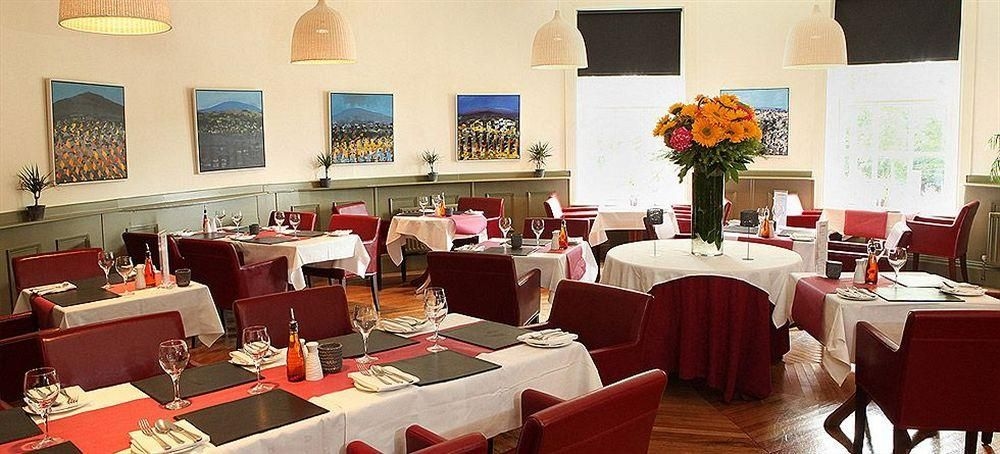 Bunratty Castle Hotel0