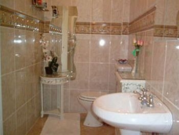 Moyrhee B&B4